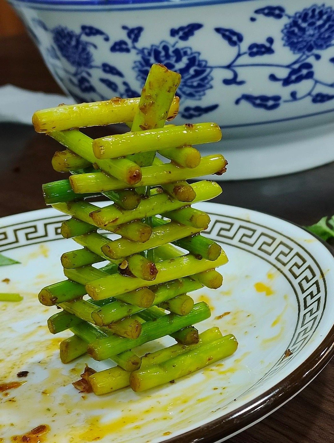 当代人们的餐桌无声抗议 ​​​