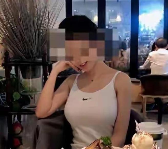 美国华人圈又被一则噩耗砸懵了，宾夕法尼亚州，28岁的华人女孩卢媛媛，被她的前男友