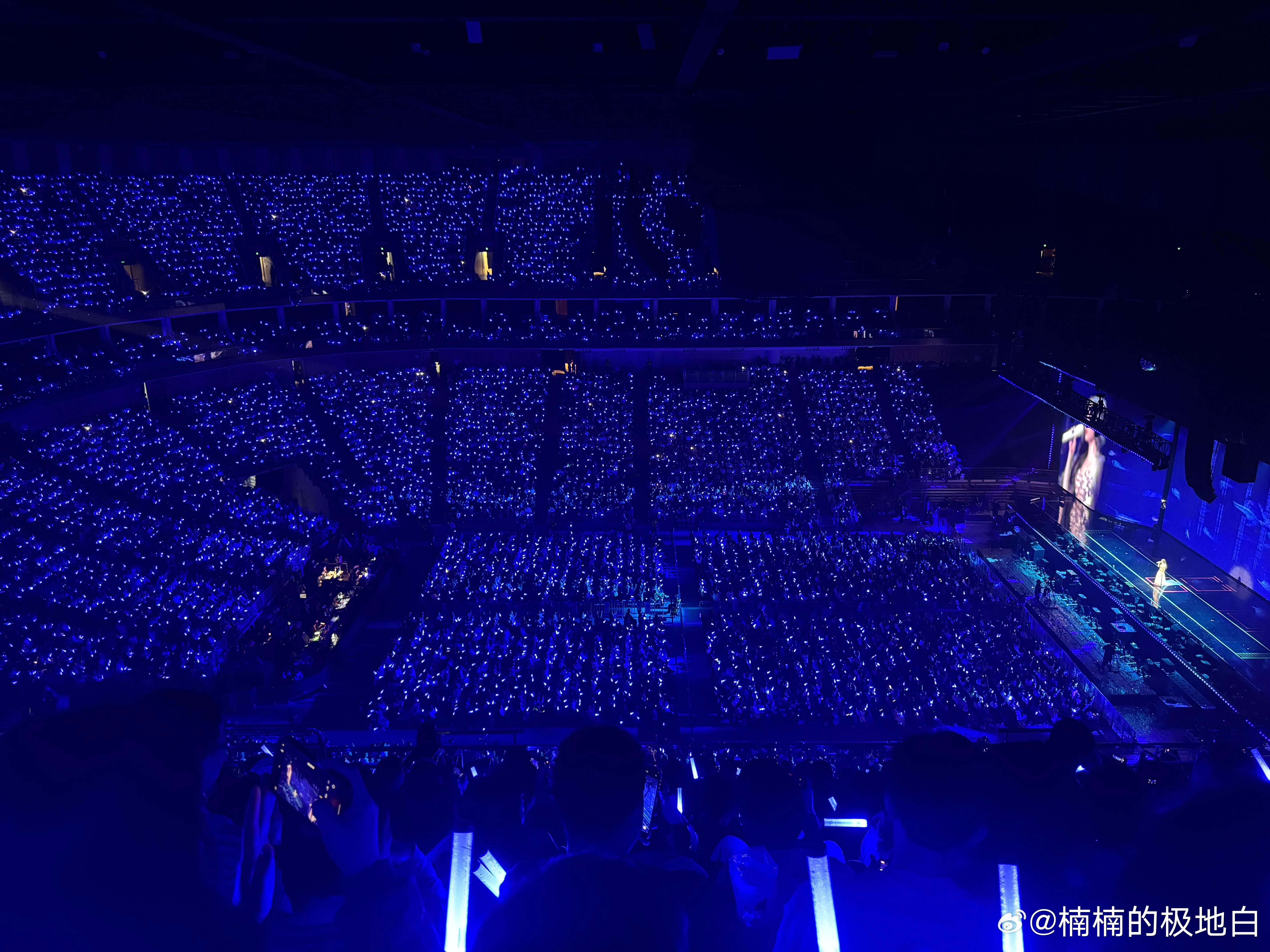 张靓颖广州演唱会上座率张靓颖「追」世巡广州站上座图 意料之中又是爆满的一站 张靓