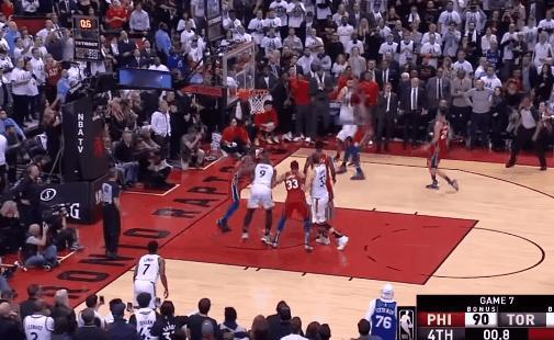 NBA 猛龙真有个好命！球都能颠进去……巴雷特绝杀骑士