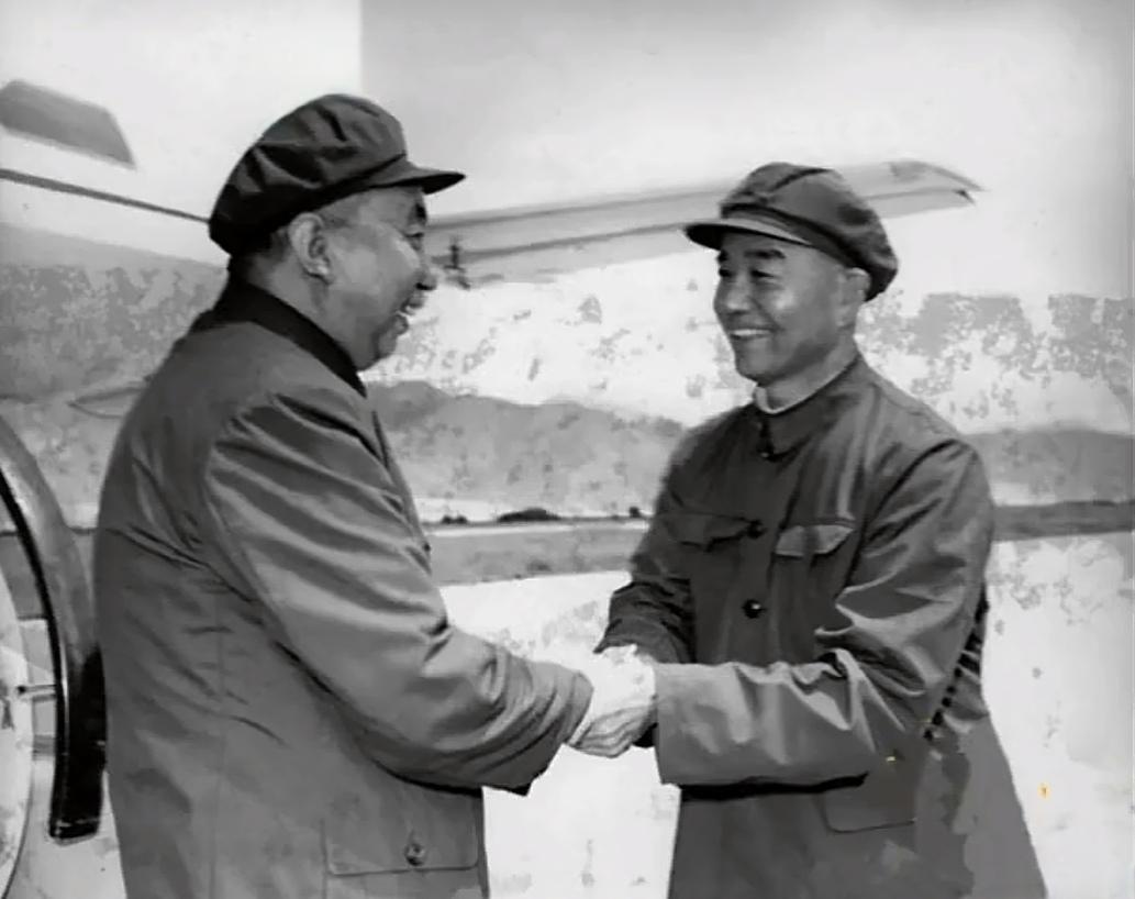 ＃红色文化＃
伟人风采欣赏：