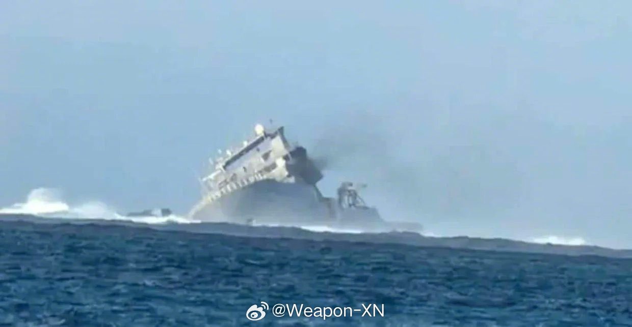 #兵器影像[超话]#  2024 年10月5日，新西兰皇家海军 马纳瓦努伊号(A