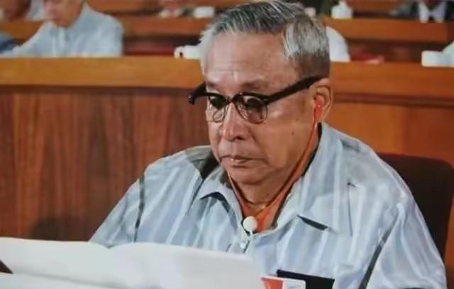 1983年，廖承志最后一次露面，身穿病服，目光疲惫，4天后病逝廖承志，国民党元老
