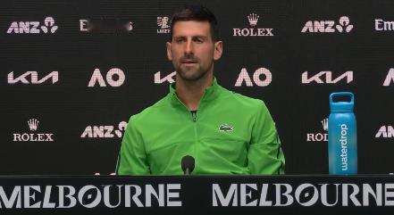 德约科维奇谈到阿尔卡拉斯模仿他的发球：
诺瓦克：“我一看到卡洛斯发球，就给他发了