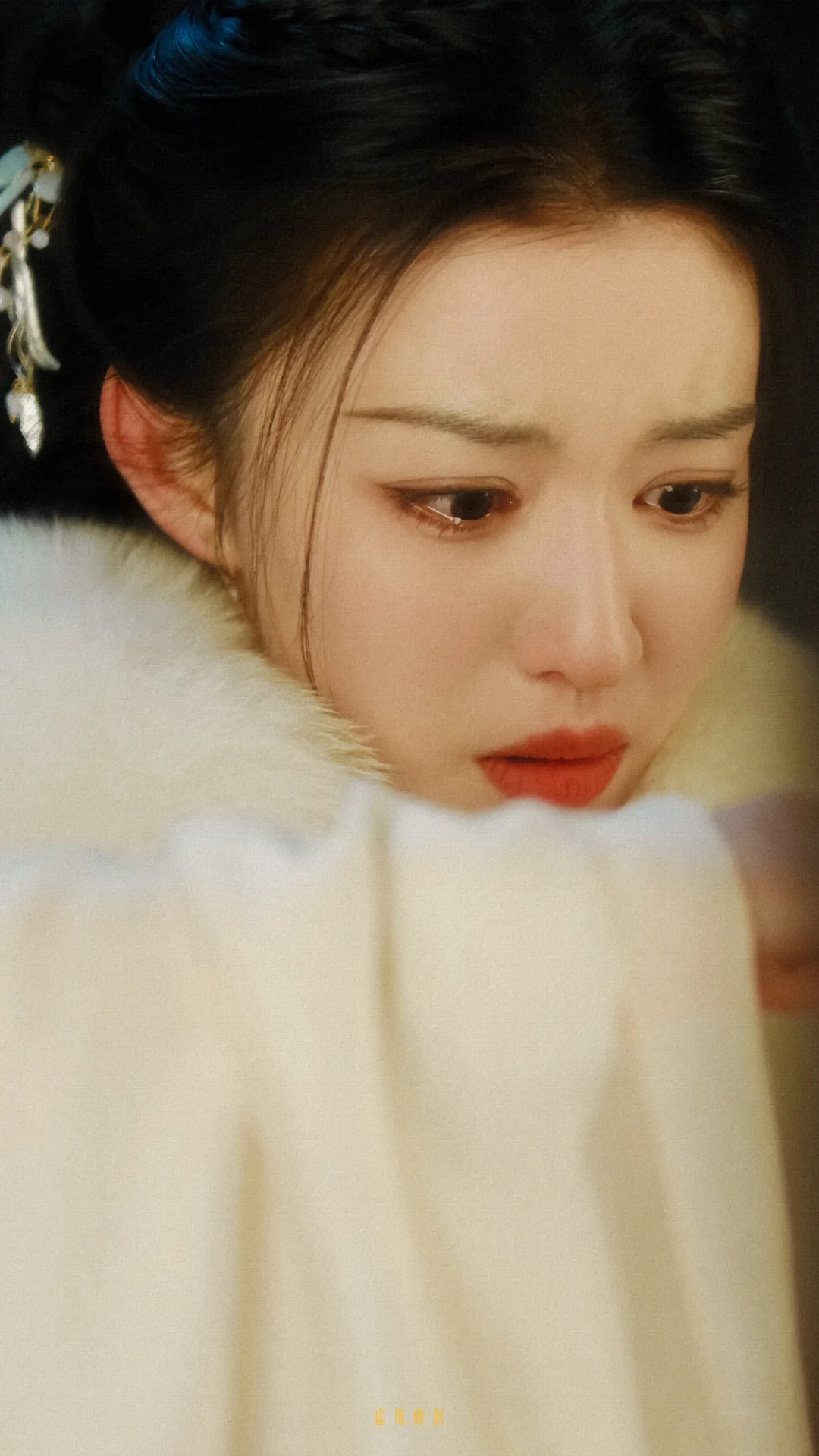 王楚然 | 成何体统 壁纸