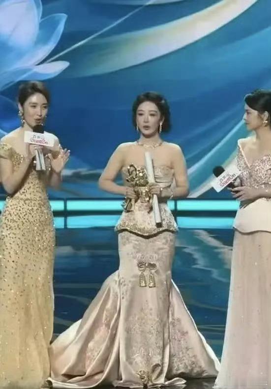 杨紫这五五分身材，减减肥会不会好一点？ 