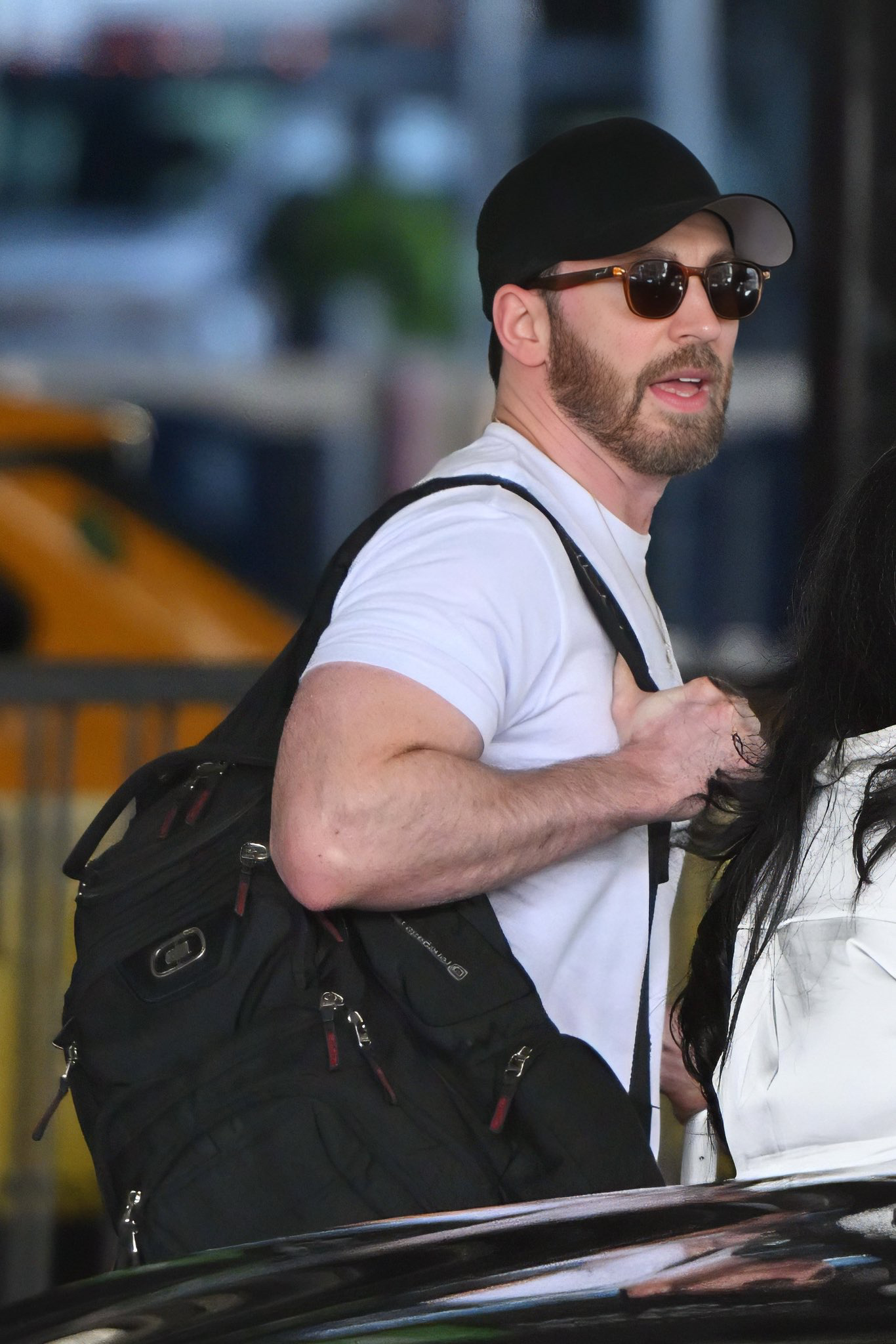Chris Evans 🍑 最新机场街拍 