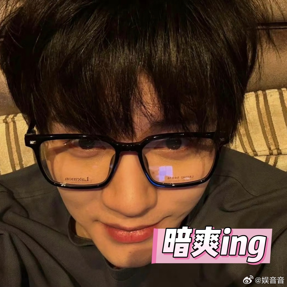 小猫吵架 小猫和好周翊然就是我的理想型，而且也是让我们大家都觉得心都融化了，这样