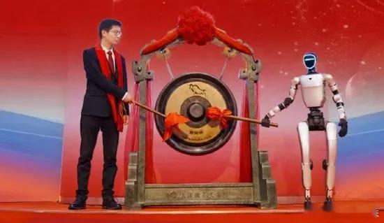 宇树市值蒸发2000亿宇树科技上市首日开盘价即历史高点，一周内股价近乎腰斩市值蒸