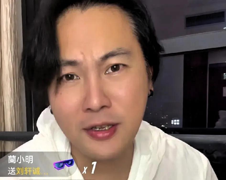 博主和律师的争执背后：授权问题引争议 外婆家态度成焦点
前两天湾湾那个博主在直播