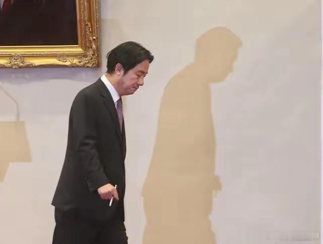 大陆推出惠台大礼包，台湾陆委会声称这是“糖衣毒药”“统战分化”。 