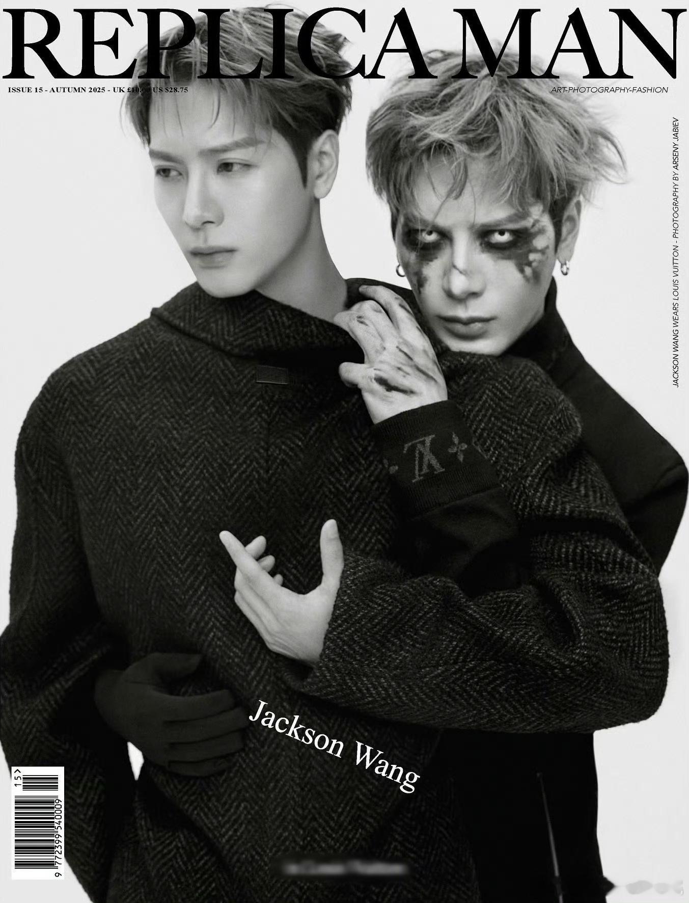 王嘉尔身穿LV新季男装出镜 Replica Man 杂志秋季刊封面人物✨一人双面
