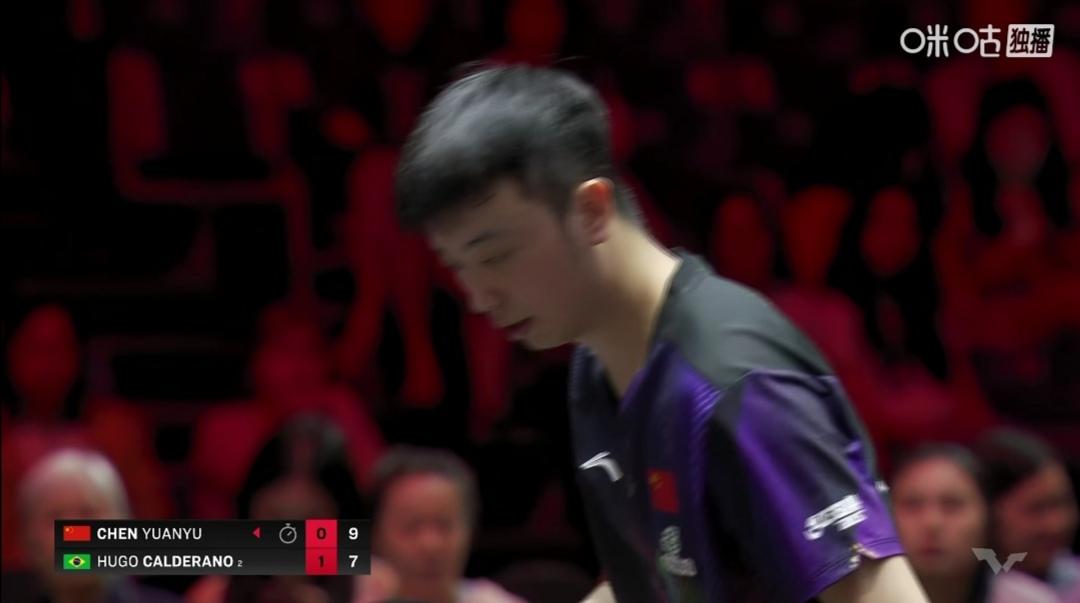 新加坡大满贯赛爆出最大冷门！


陈垣宇2005年生，单打世界排名第30。

巴