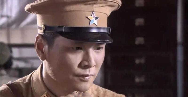 1944年农历五月初三，上午，河北大名县于旺庄的村民王家凤，推开了村长李九龄家的