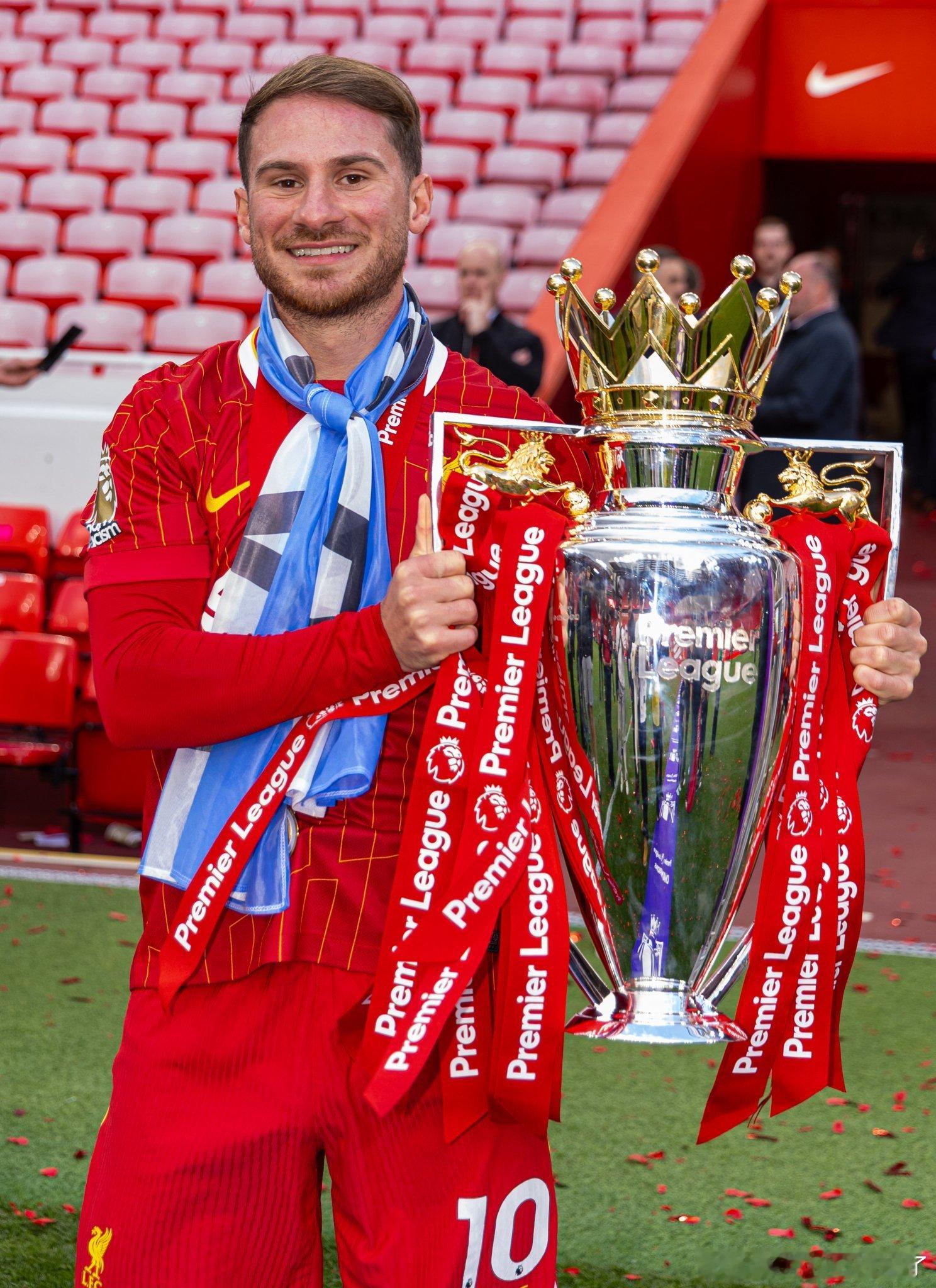 麦卡27岁生日快乐！ 