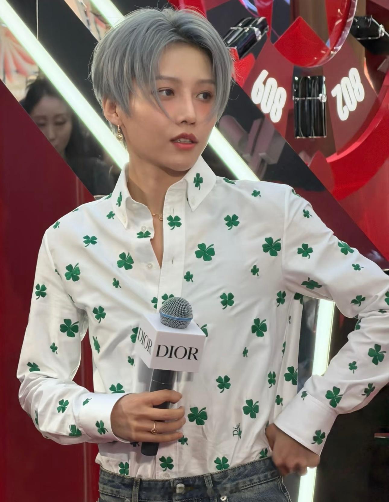 刘雨昕Dior今日西安线下生图路透 