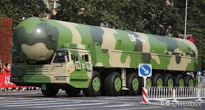 一枚东风41能直接摧毁一艘航母吗？

说实话，一枚东风41想干掉十艘航母都没问题