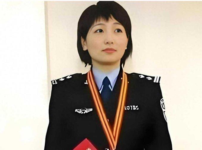 一场案件，可以改变一个人的几年人生。
浙江张氏叔侄案之所以多年后仍被讨论，不只是