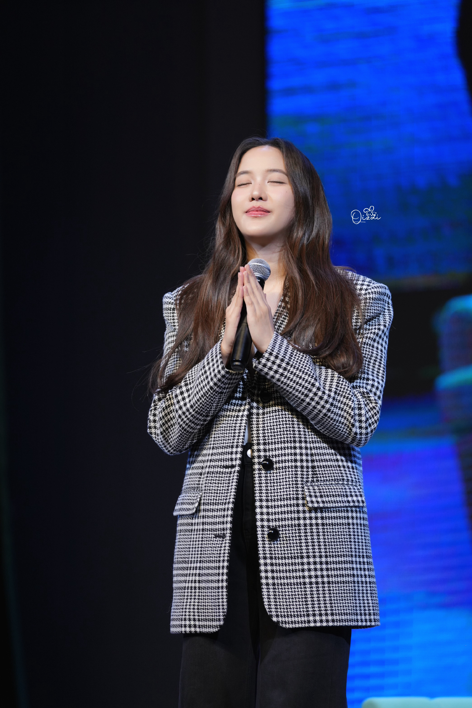 srchafreen 弗里恩萌翻世界中