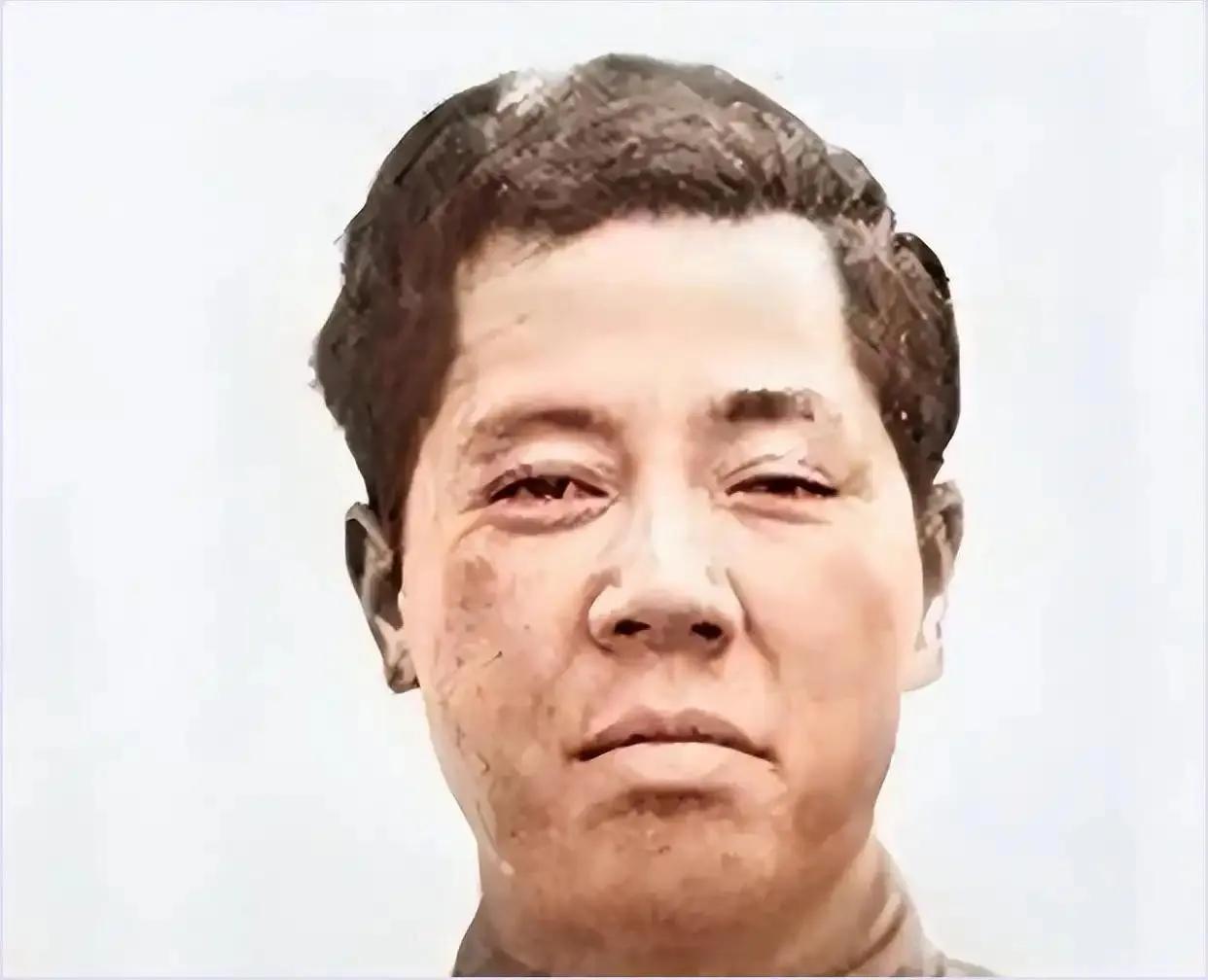 1970年代，戴笠孙子在安徽修拖拉机被判死刑时，他平静地说了一句话，身经百战的办