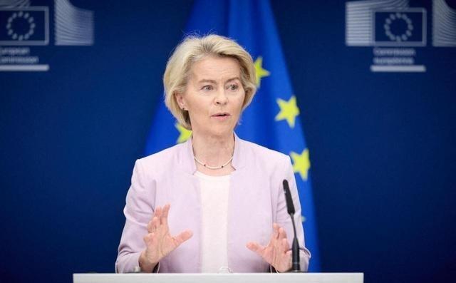 欧盟主席冯德莱恩摊牌了，她就是美国的“棋子”。
冯德莱恩这回能源表态听着硬气，可