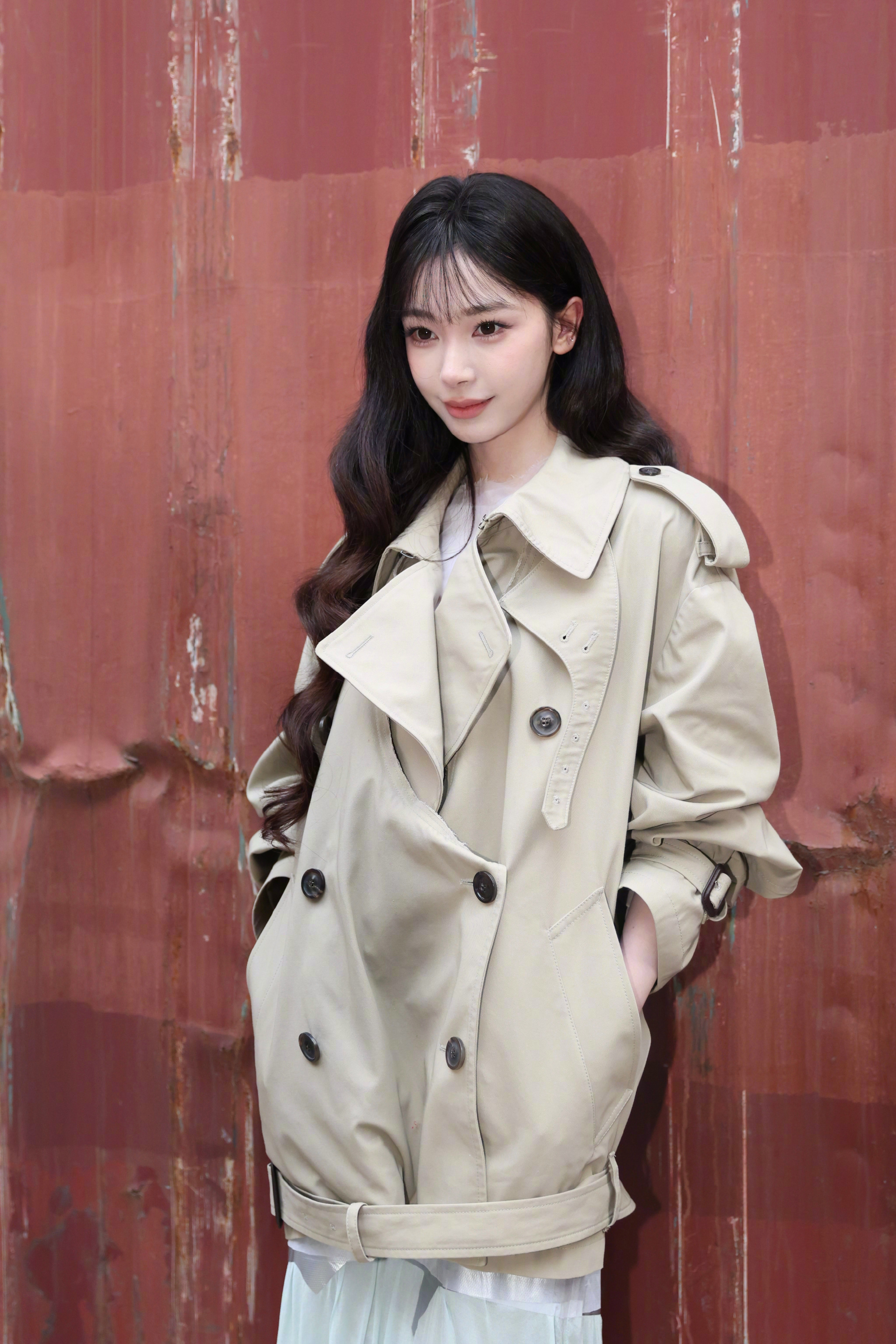 易梦玲武汉线下活动生图没有不被易梦玲美到的义务 看了易梦玲武汉的活动生图，终于明