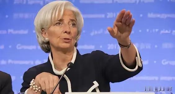 达沃斯晚宴，有人噎着，有人愤然离席，欧洲才知道被人羞辱的滋味，中国又躺枪！
 