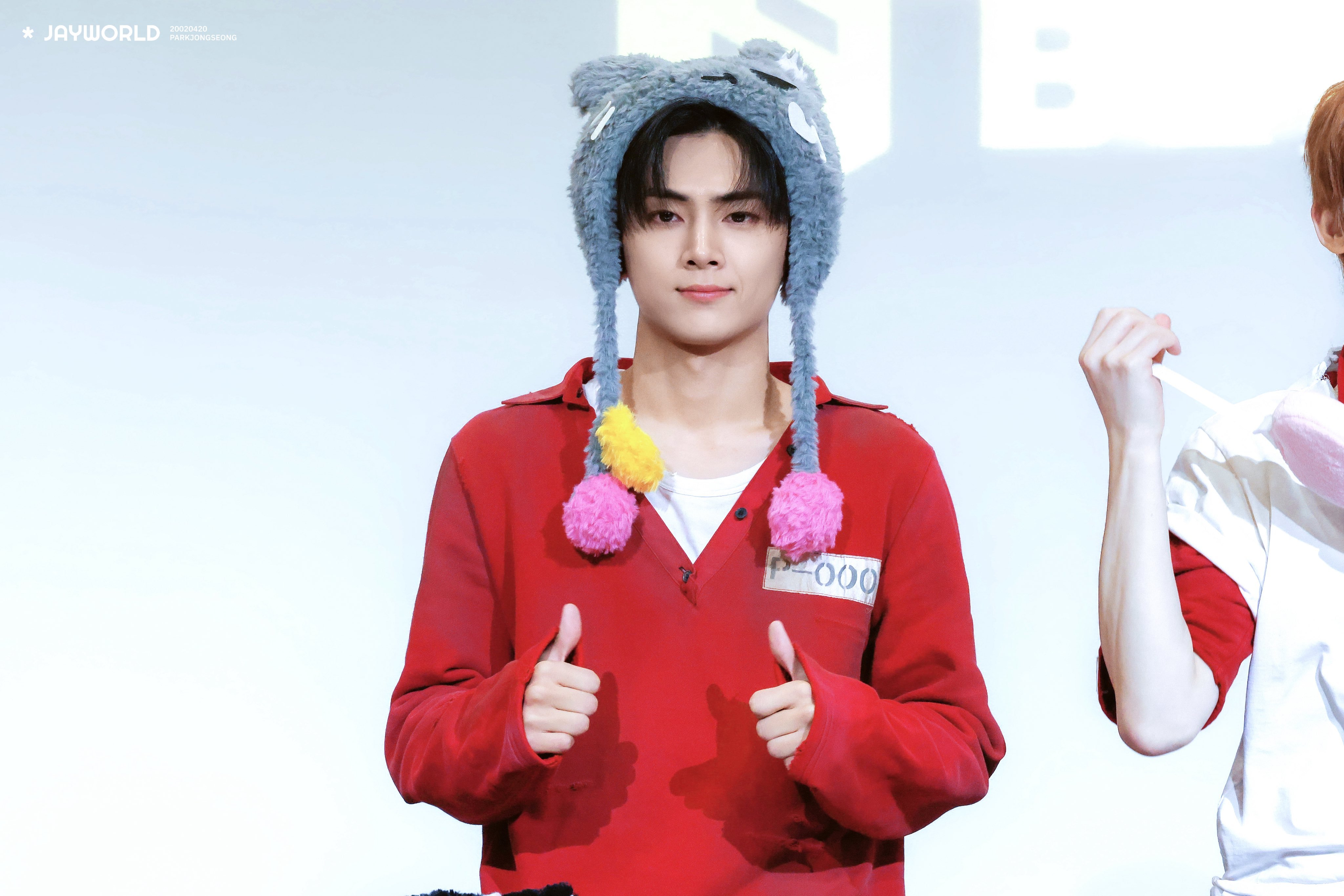 260831 MAKESTAR好可爱🥺cr.JayWorld_20th ​​​