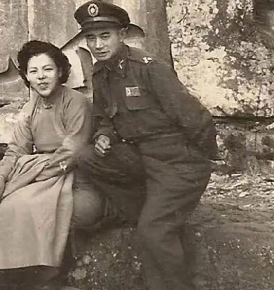 1947年，李天霞因见死不救，导致张灵甫丧命，逃到台湾后，还被安排了个“国防部参