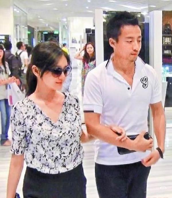 我一直觉得汪和大s 是相爱的，因为太爱，所以由爱生恨。我觉得大是为了证明自己过得