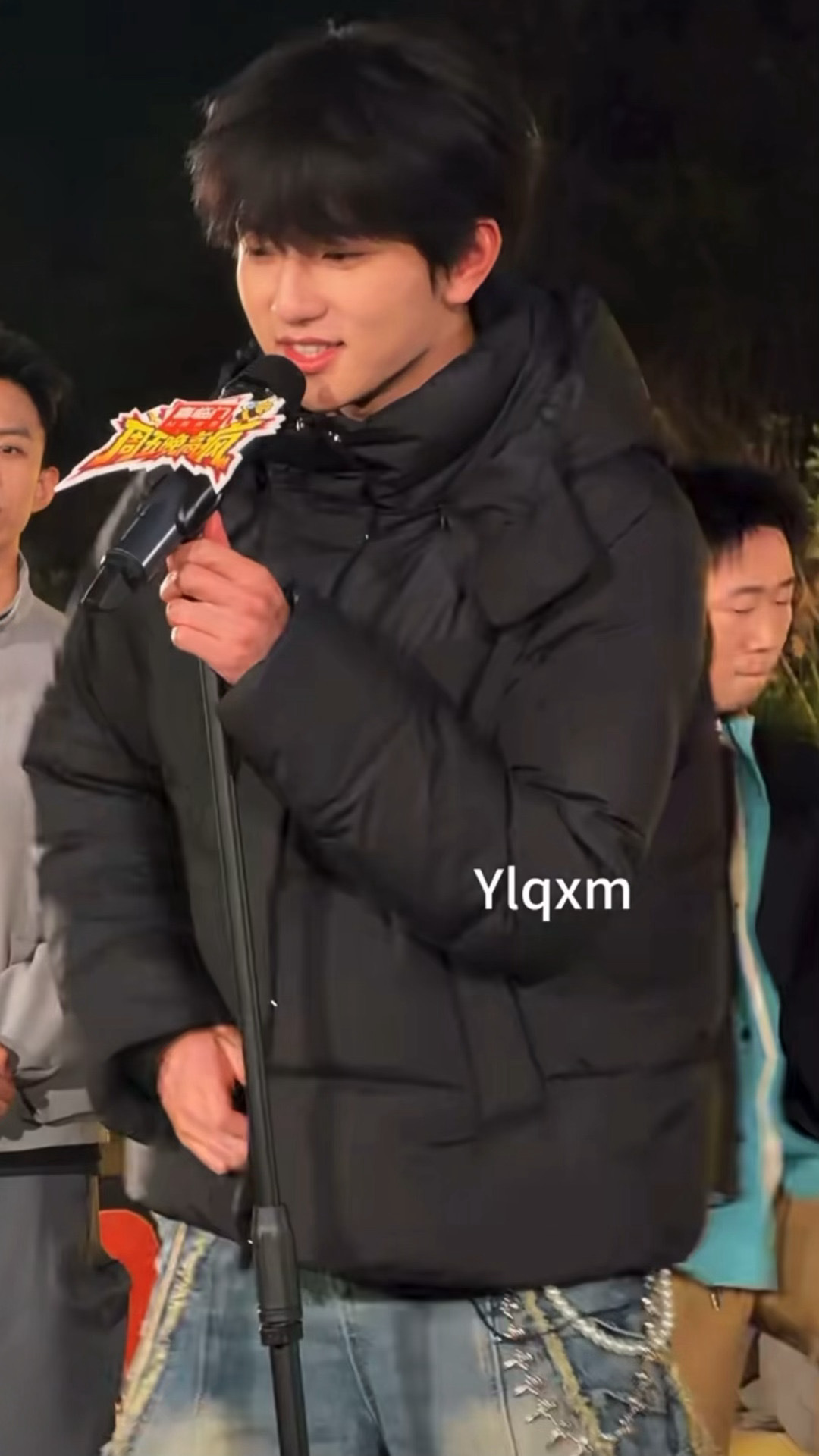 穆祉丞在《周五晚高疯》发布会上唱了火力全开！好听🥰 