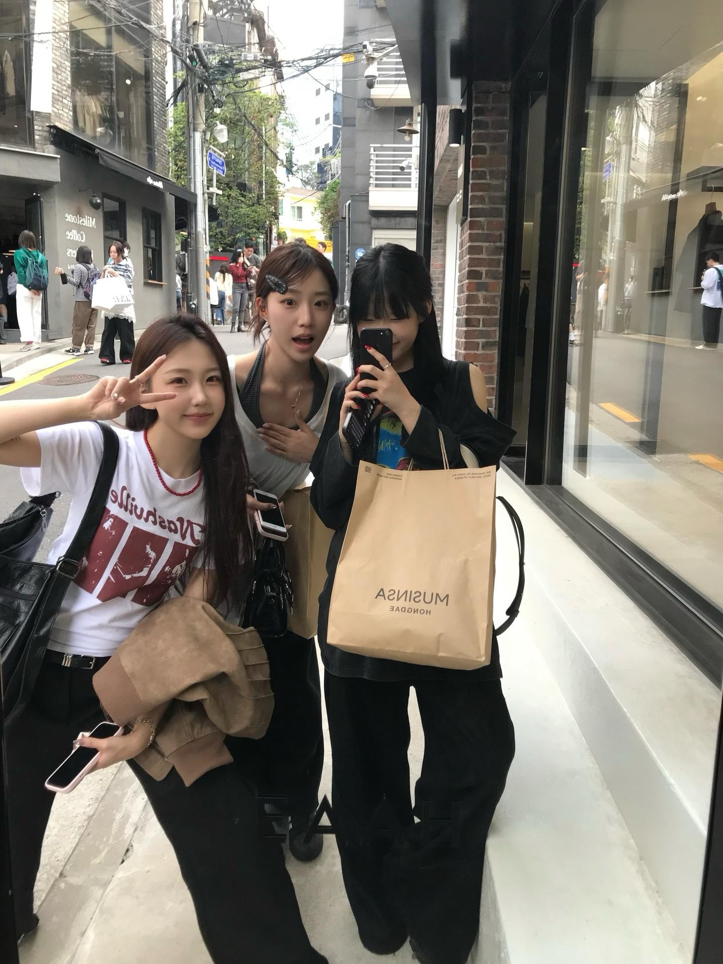 和朋友们在小韩暴走🇰🇷