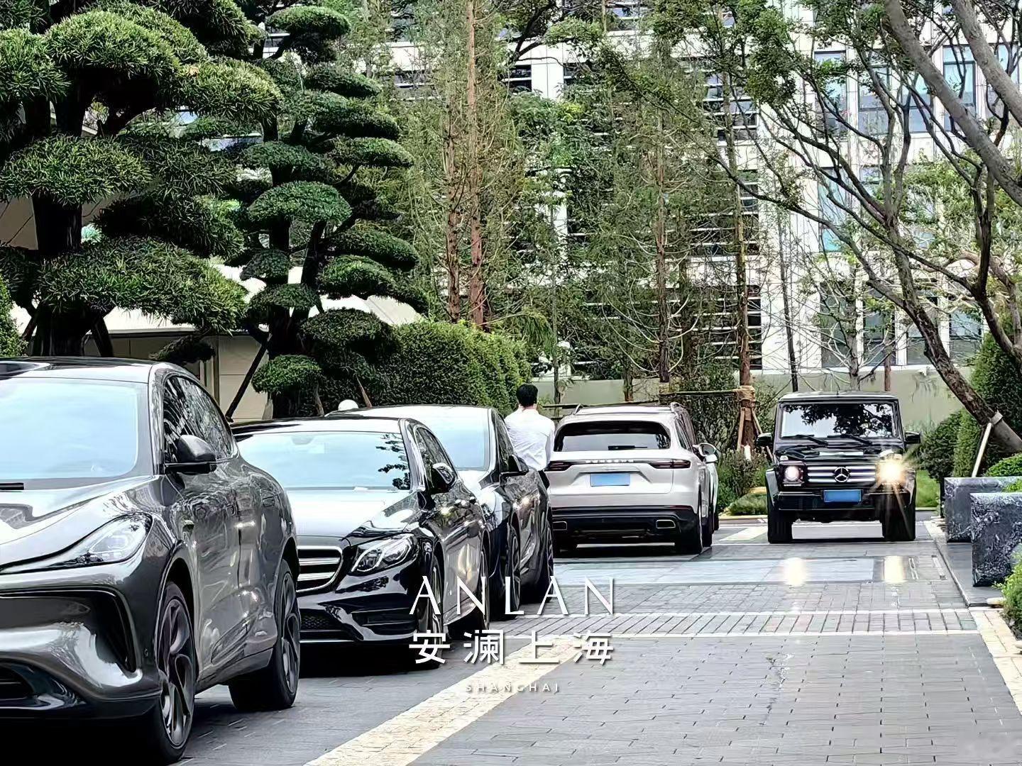 买几千万房子的人，还有开智己ls6的智己在上海是有实力的 
