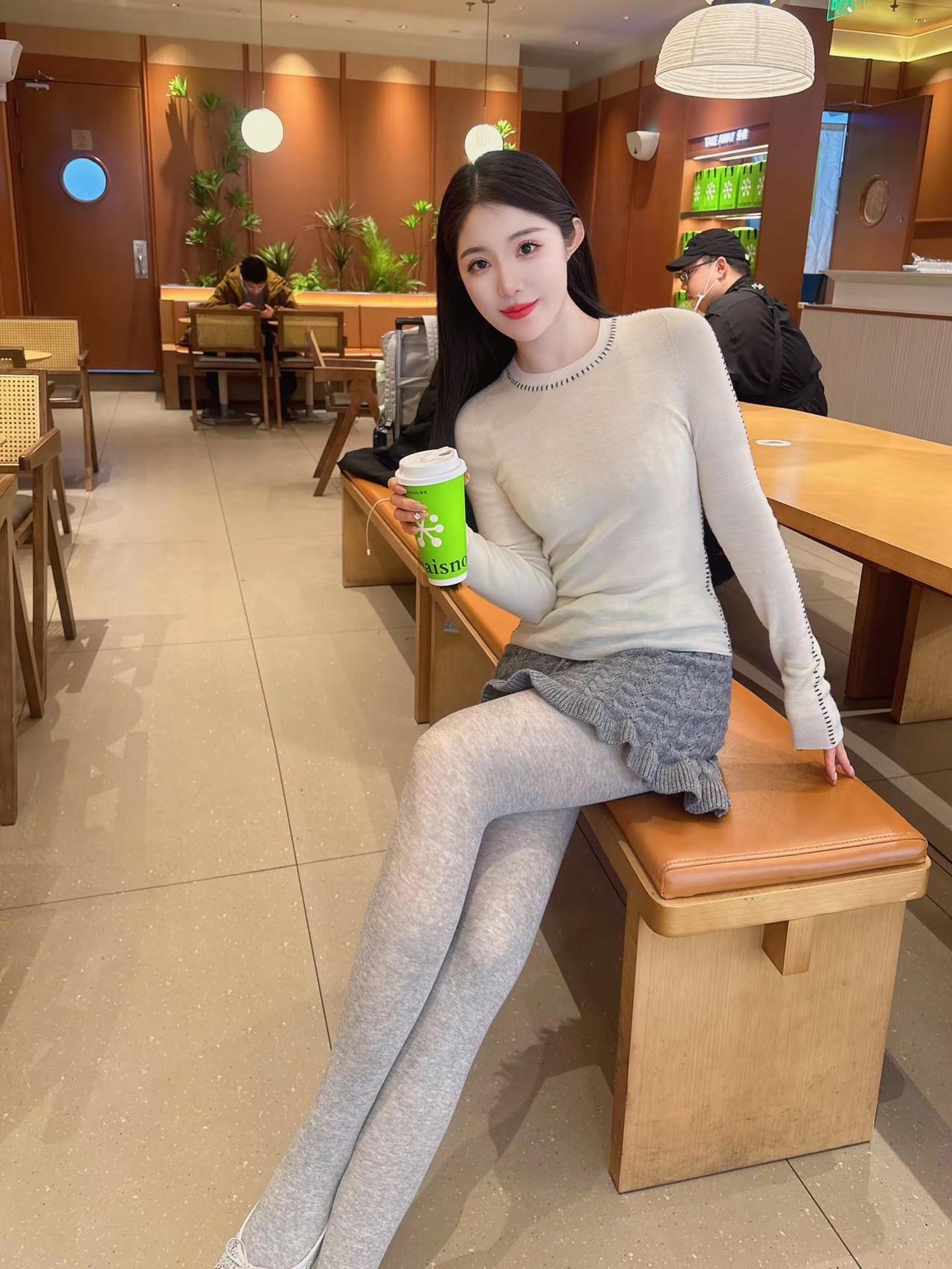 你的女友上线了 创作者中心 创作灵感 穿搭穿搭