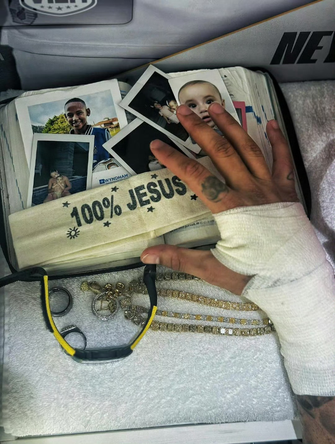 内马尔 100% Jesus 💫 