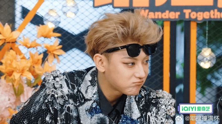 王鹤棣的信写哭了所有人王鹤棣写的信给自己听哭了 王鹤棣的信太戳人了！把每个兄弟都