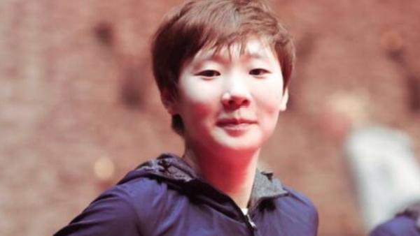 从王曼昱到张雪峰，两个怪怪的消息——
       昨天，看消息，王曼昱进入山东