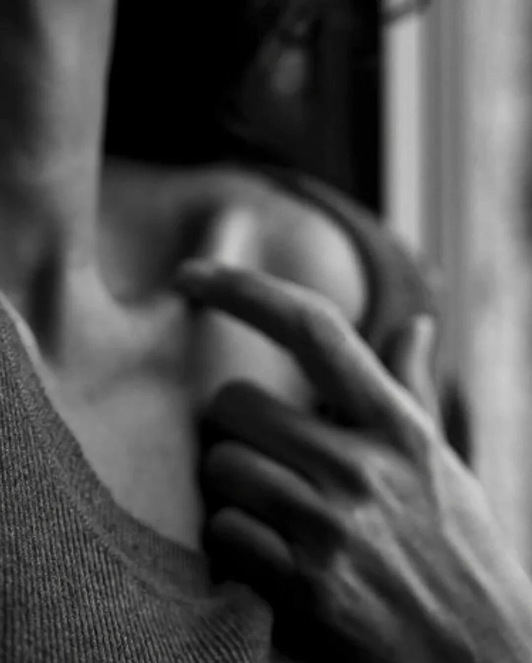 不要参与亲人的因果，不要太操心你的孩子，也不要太操心你的父母。个人吃饭个人饱，这