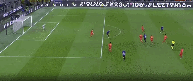 他怎么会想到阿瑙托维奇有伊布上身的时候？[捂脸][捂脸]中超球员肯定想不出来！