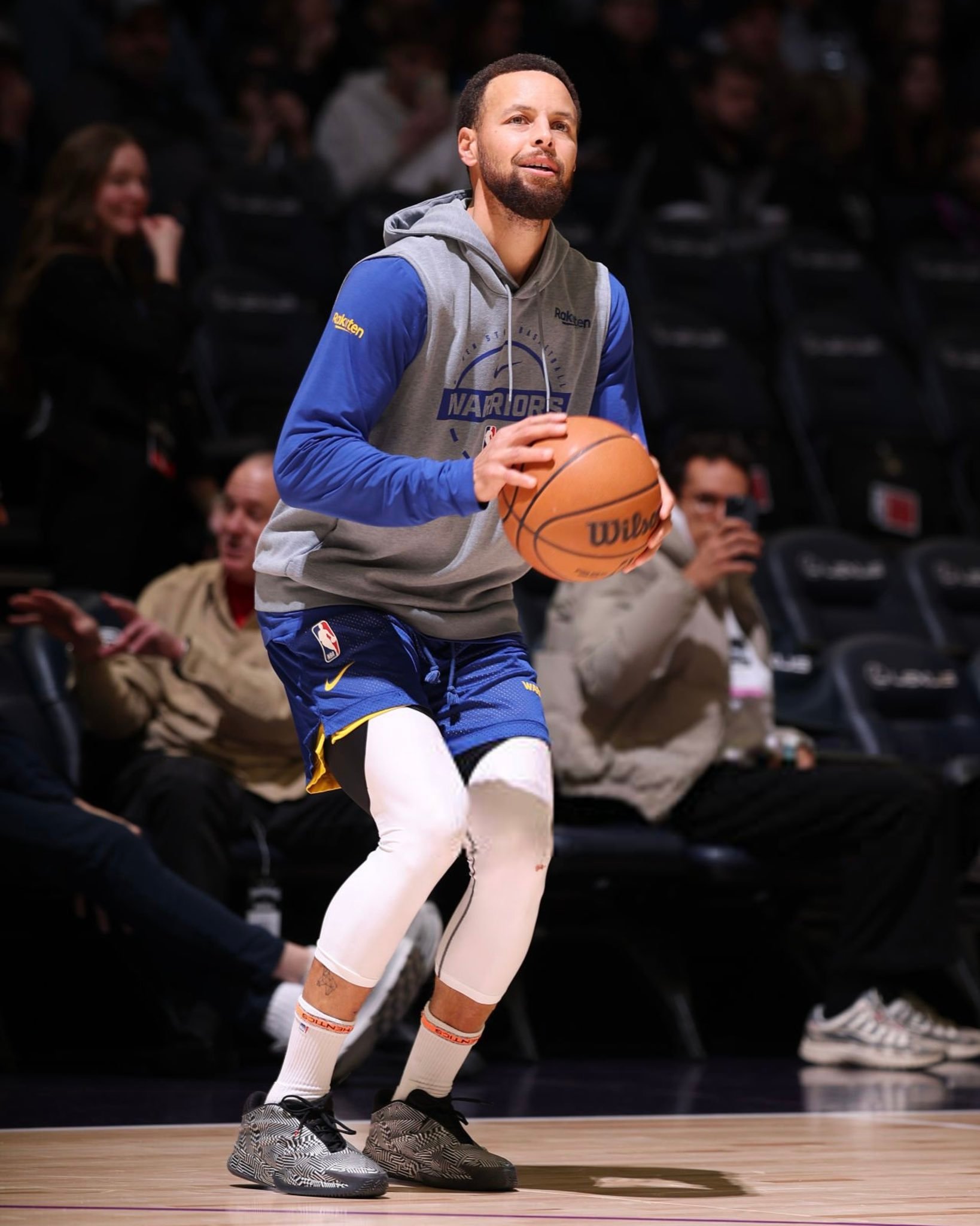 看看明早会不会有什么大新闻CurrySoleNews库里森林狼vs勇士