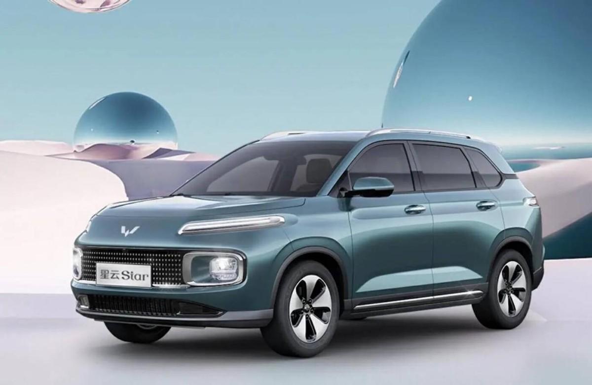 暂定9月上市，8月16日将亮相的灯光秀主角五菱全新SUV——五菱星云，一起来围观