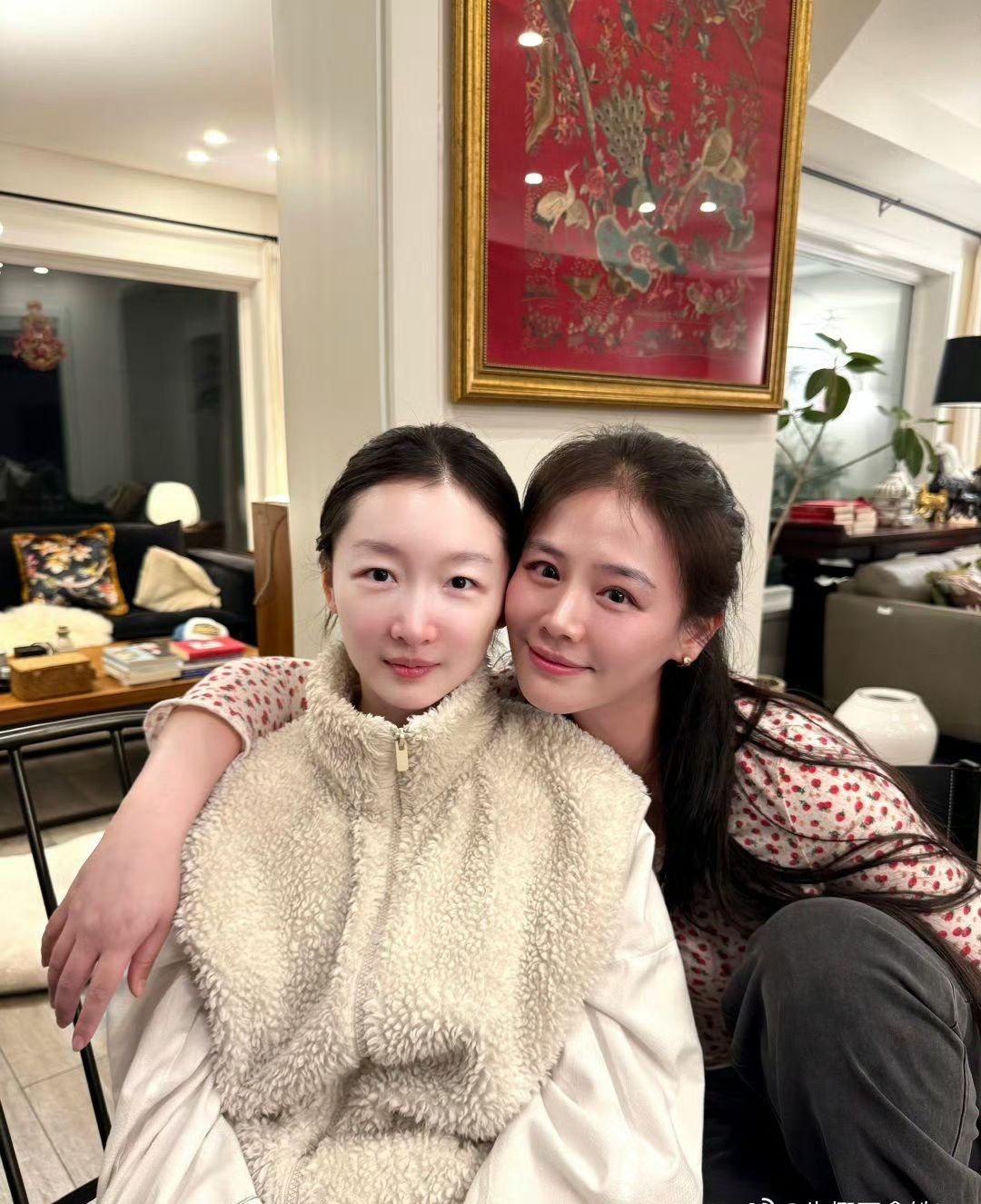 没想到过去这么久，马思纯在周冬雨心里依然有非常重要的位置，真的有被感动到～