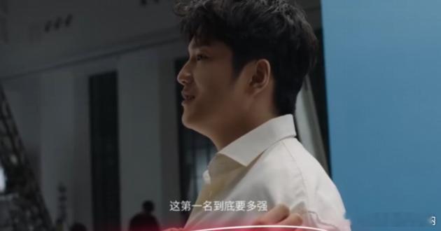 周杰伦夸樊振东清唱不错哦 会打球的运动员很多，会被周杰伦亲口夸唱得不错的确实少。