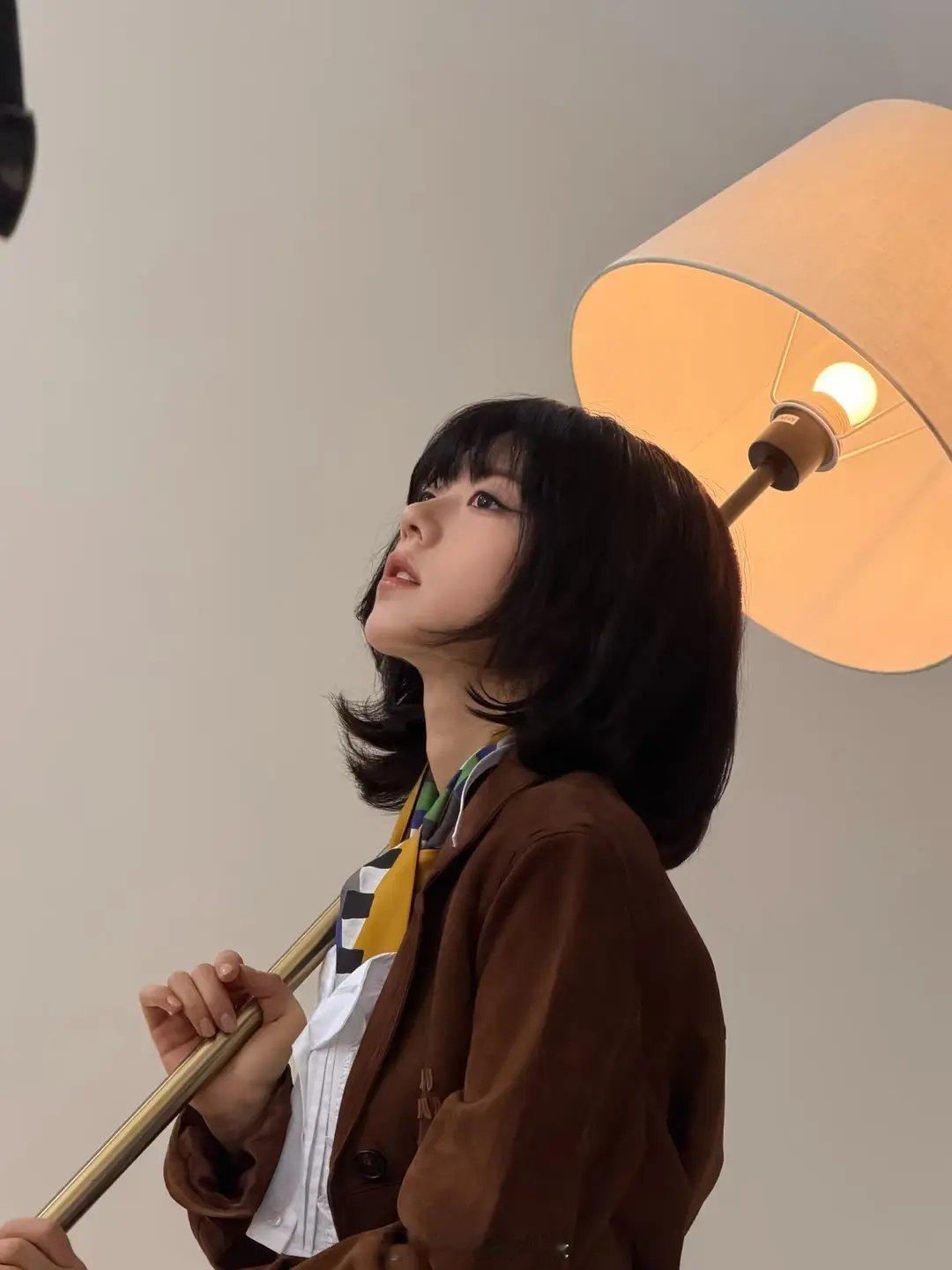 如何评价麦麦最新MiuMiu大片？ 