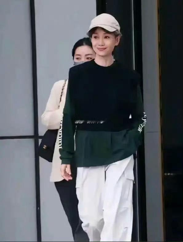 谁能想到她已经68了，说18都有人信 