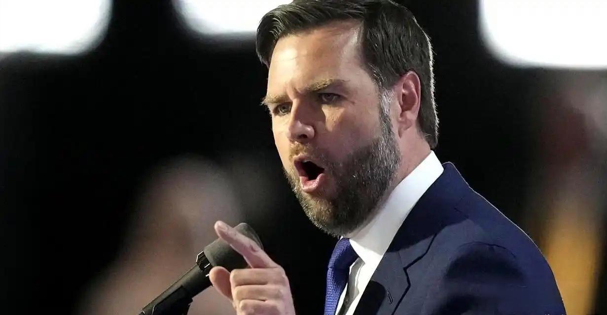 五角大楼变屠宰场！防长赫格塞思一年多“砍”掉20多名将领，连陆军参谋长都说撤就撤