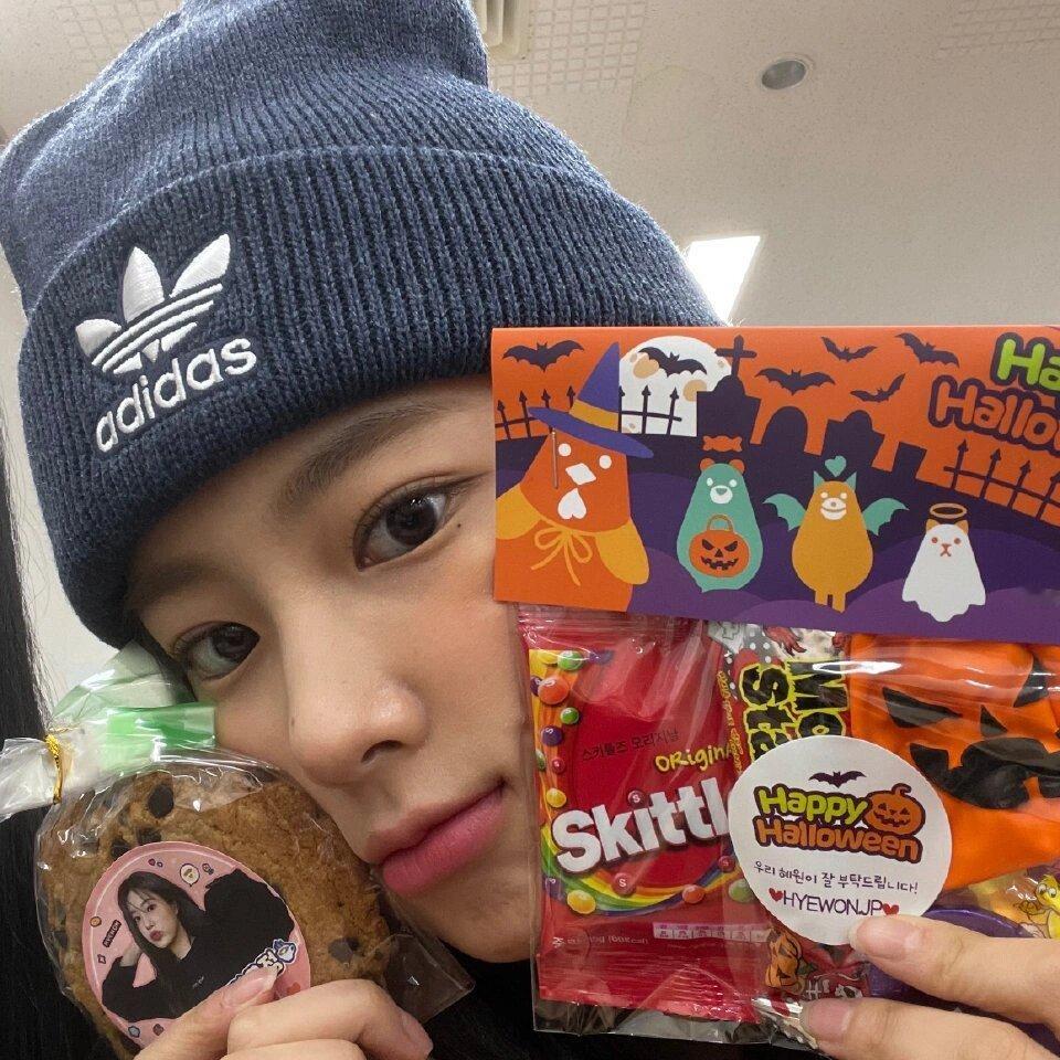 姜惠元  会员帽头像🎩#无水印头像# ​​​