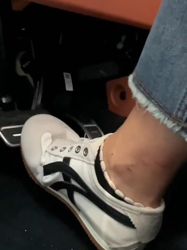 导航到高铁东站，要去第几个？