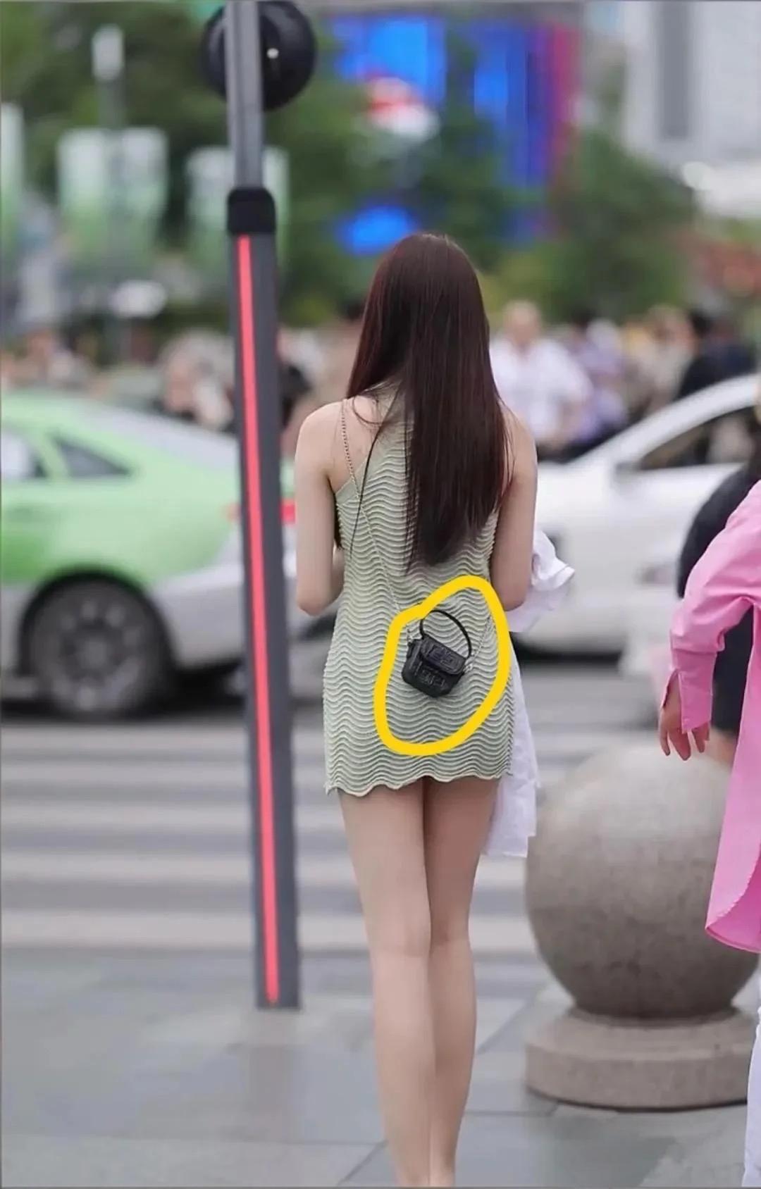 这小包能放点什么东西啊