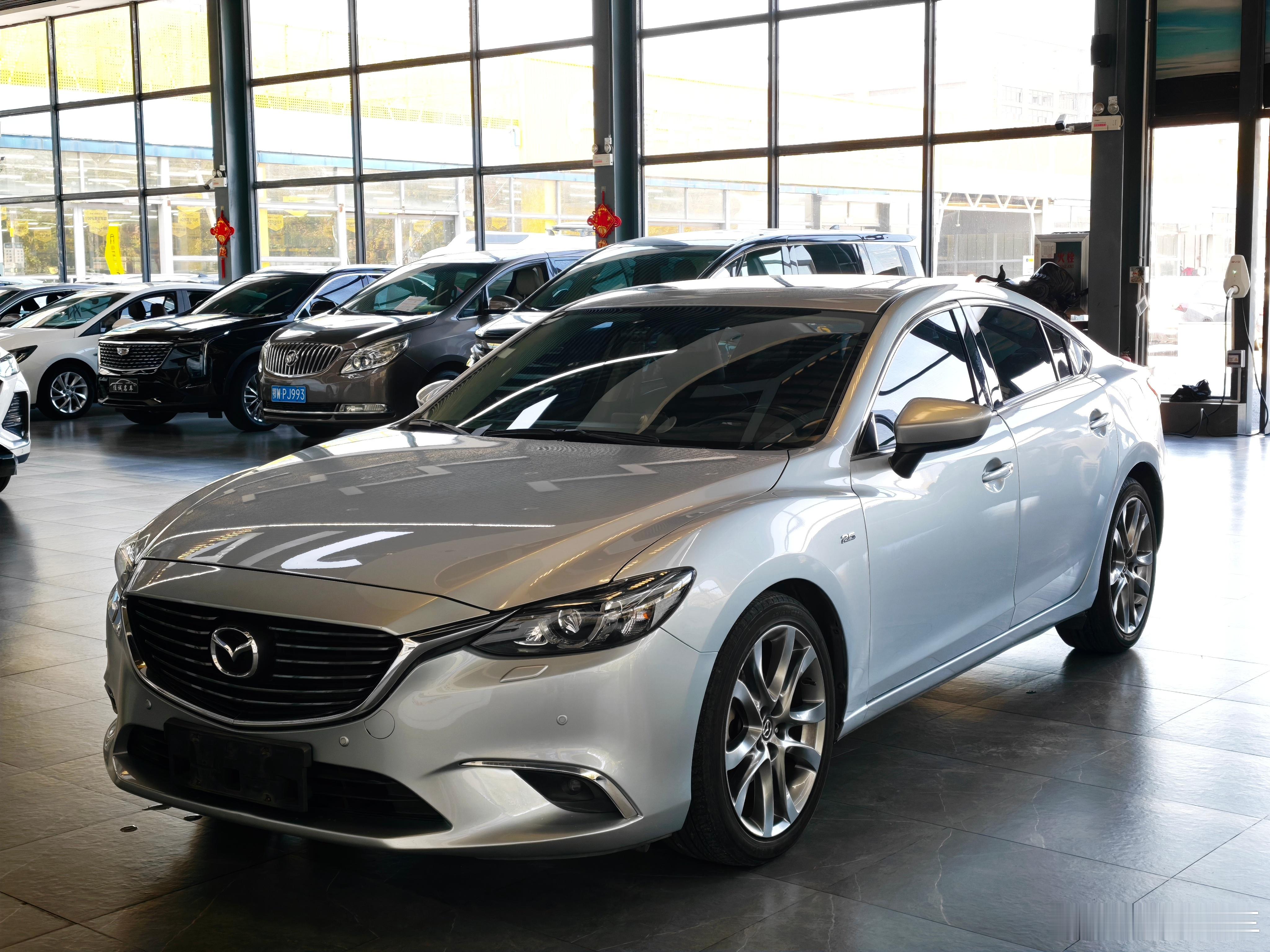 这么帅的阿特兹等下有客户来看车 说今天高低得支持我一把 